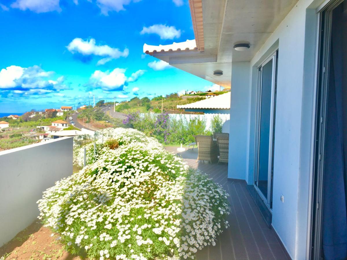 Villa Pinheira II Estreito Da Calheta Exterior photo